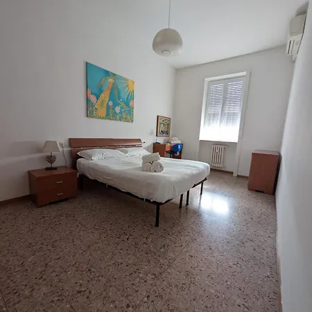 Darsena Navigli A Appartement Milaan